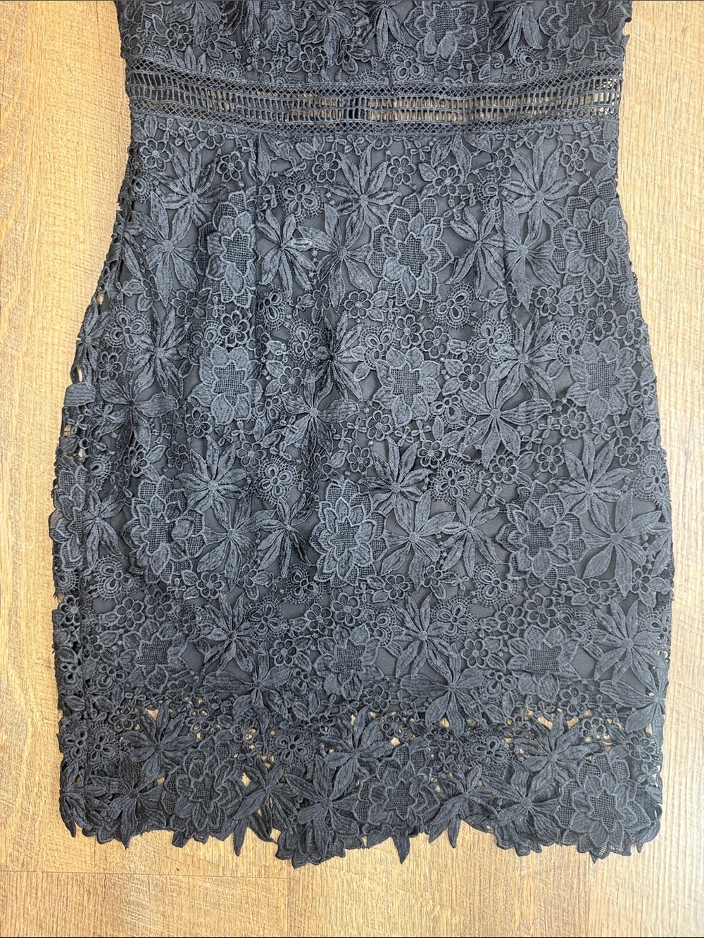 NWT Bardot PARIS Lace Sleeveless Cocktail Bodycon Black Mini Dress Size Small - Picture 6 of 16